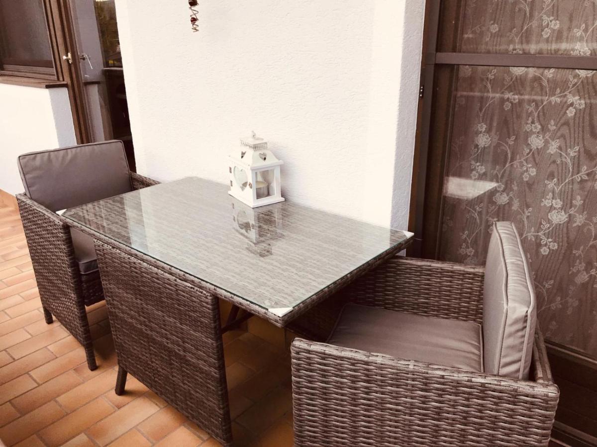 Ferienwohnung Resi Mit Traumhaftem Seepanorama Steindorf am Ossiacher See Ngoại thất bức ảnh
